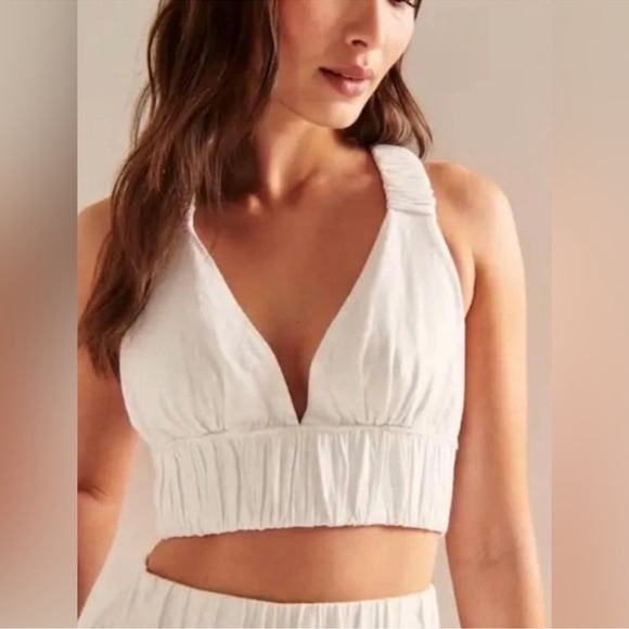 NWT Abercrombie & Fitch White Linen Viscose Cropped Top Medium - Picture 1 of 10